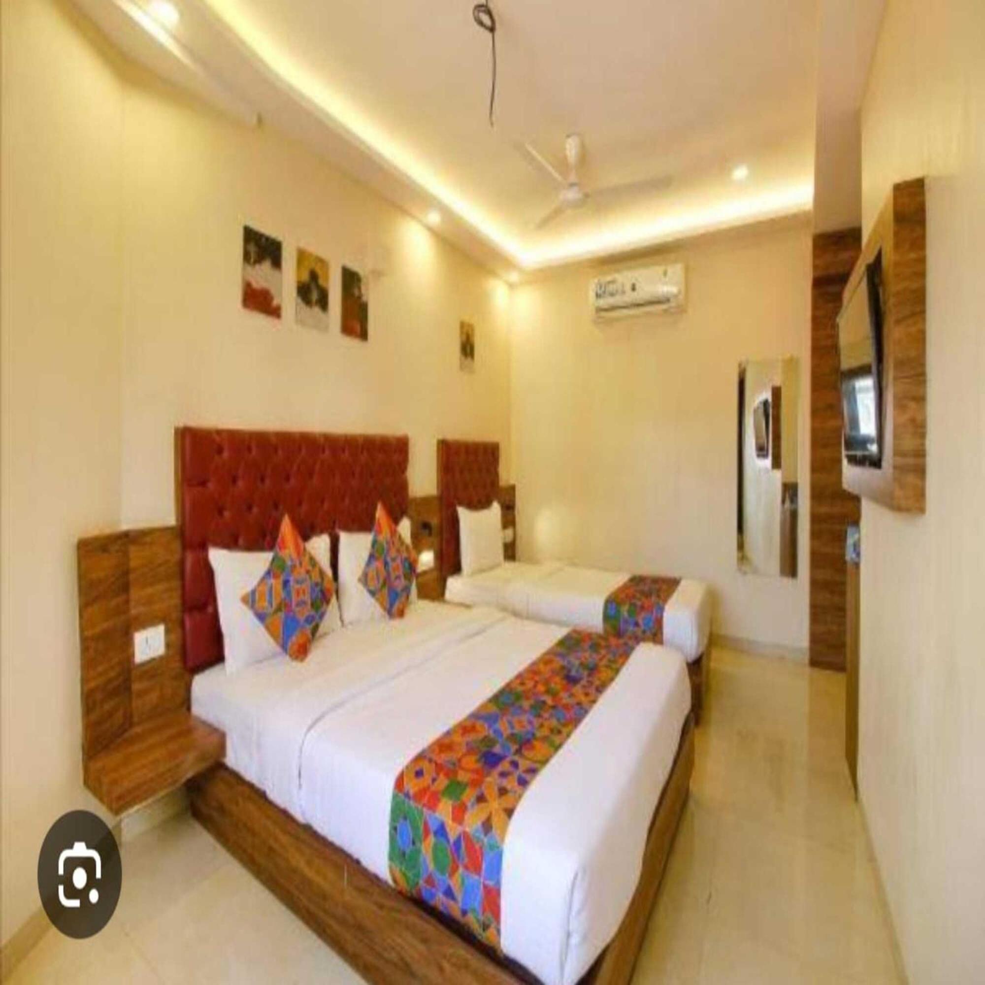 Hotel Elegant - Mohammed Ali Road مومباي المظهر الخارجي الصورة